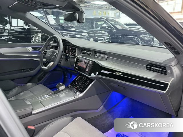 Audi A6L id 4259274 из Китая 14
