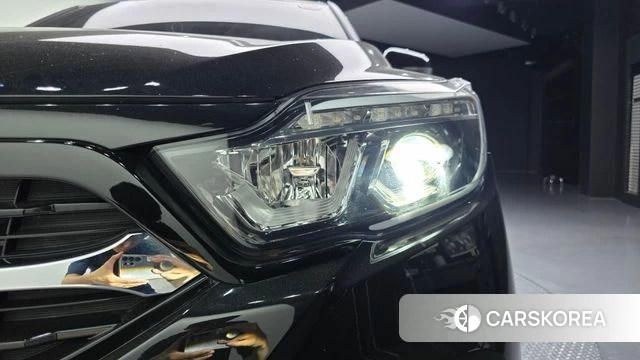 Ssangyong Rexton Sports id 4658061 из Кореи 14