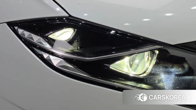 Hyundai The New Grandeur IG Hybrid id 4410530 из Кореи 14