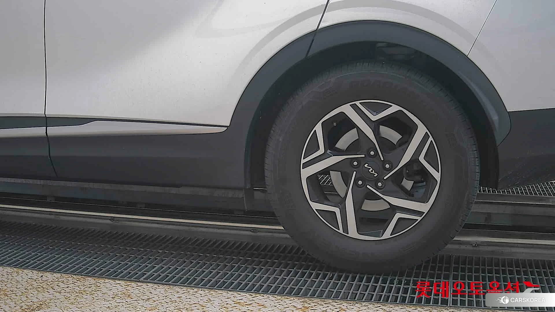 Kia Sportage id 4504344 из Кореи 14