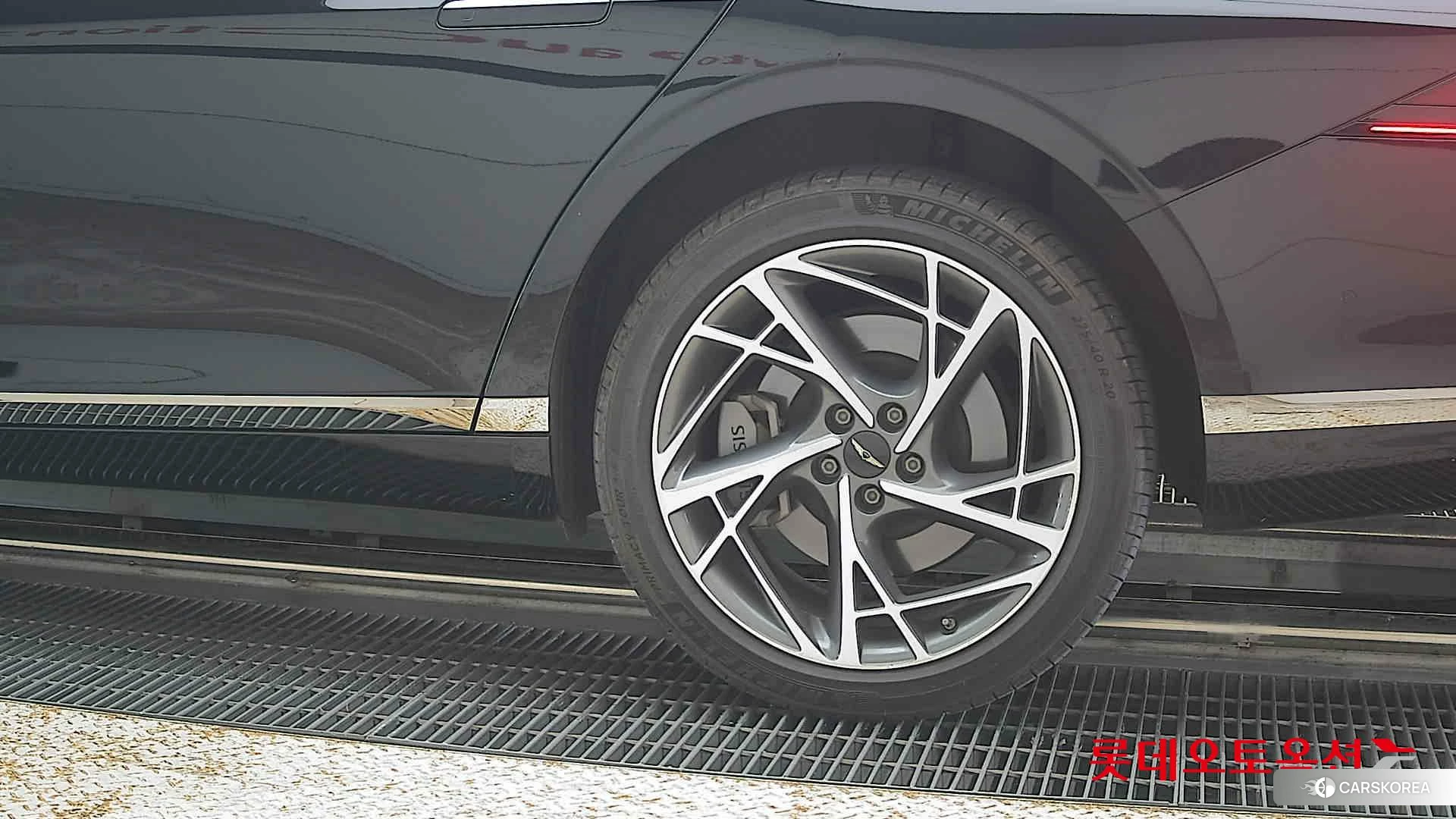 Hyundai G90 id 4902392 из Кореи 14