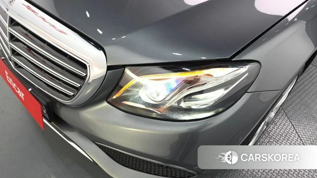 Mercedes-Benz E-Class W213 id 4294749 из Кореи 14