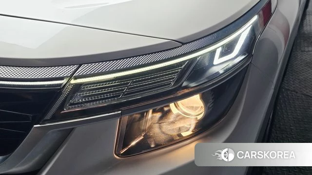 Kia Seltos id 4501224 из Кореи 14