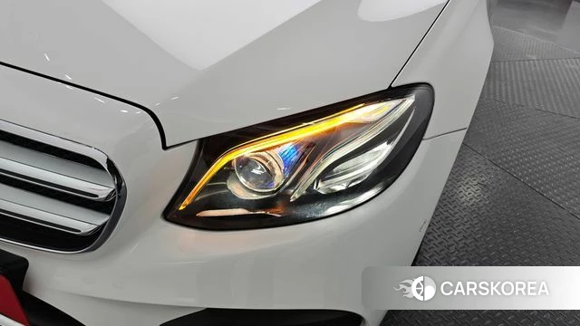 Mercedes-Benz E-Class W213 id 4318405 из Кореи 14