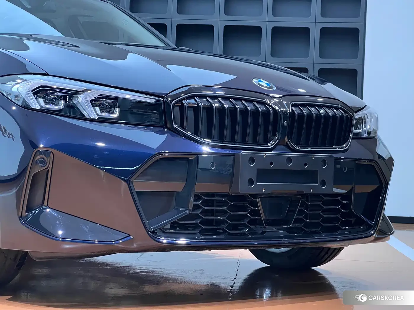 BMW 3 series id 4538839 из Китая 14