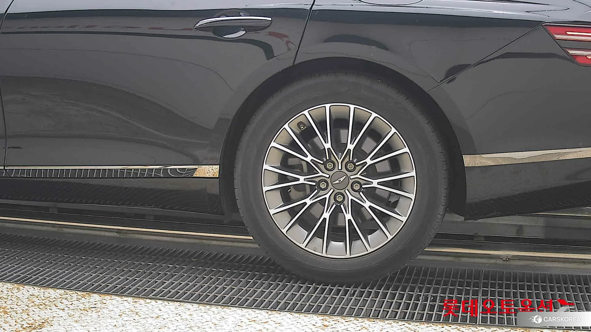 Hyundai G80 id 4679343 из Кореи 14