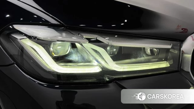 BMW 5 Series (G30) id 4864139 из Кореи 14