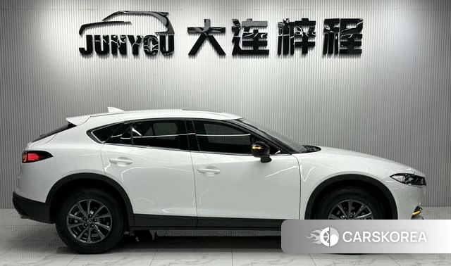 Mazda CX-4 id 4236593 из Китая 14