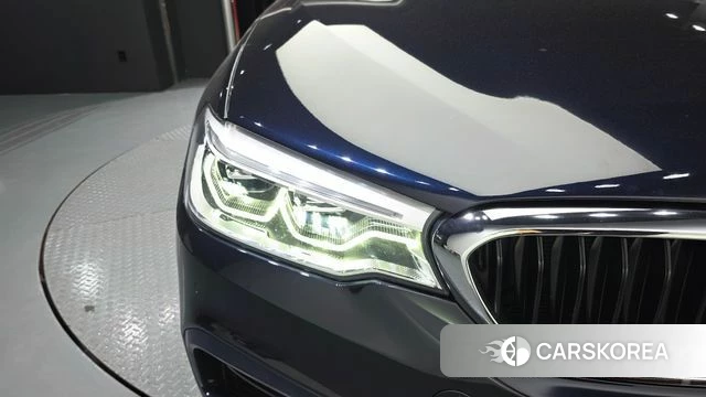 BMW 5 Series (G30) id 4698177 из Кореи 14
