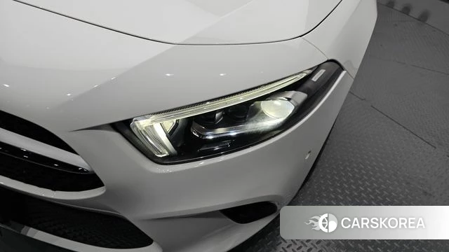 Mercedes-Benz A-Class W177 id 4339025 из Кореи 14
