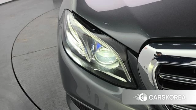 Mercedes-Benz E-Class W213 id 4225812 из Кореи 14