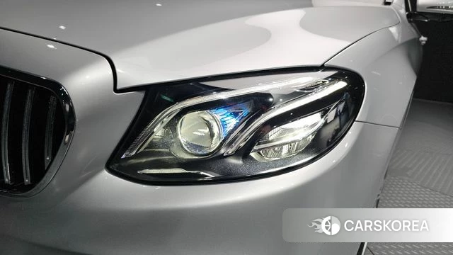 Mercedes-Benz E-Class W213 id 4411292 из Кореи 14