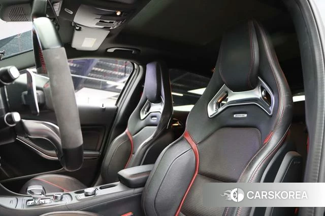 Mercedes-Benz GLA AMG id 4219645 из Китая 14