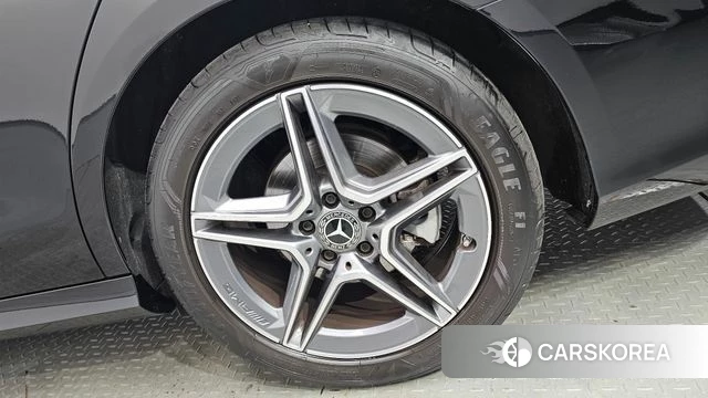 Mercedes-Benz E-Class W213 id 4618323 из Кореи 14