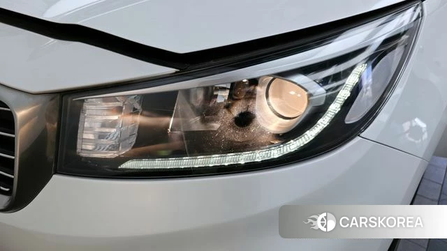Kia The New Carnival id 4402978 из Кореи 14