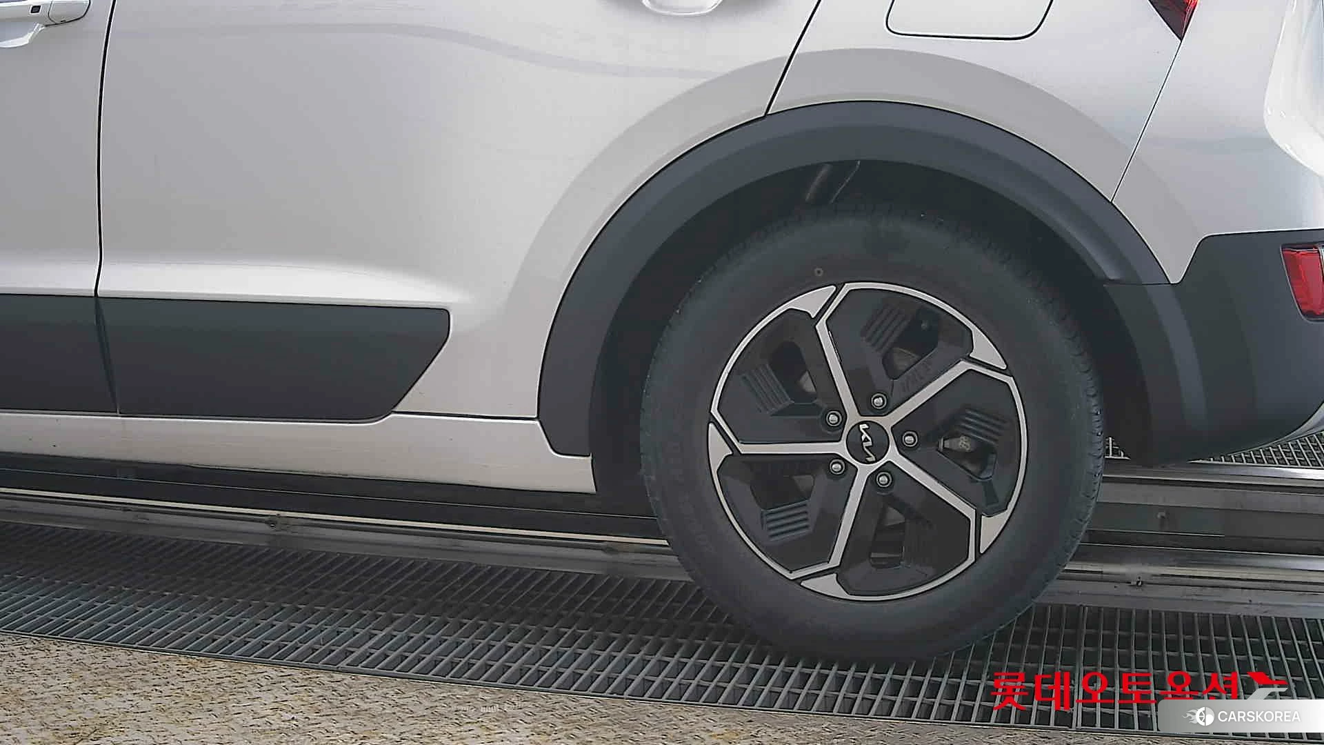 Kia Niro Hybrid id 3882128 из Кореи 14