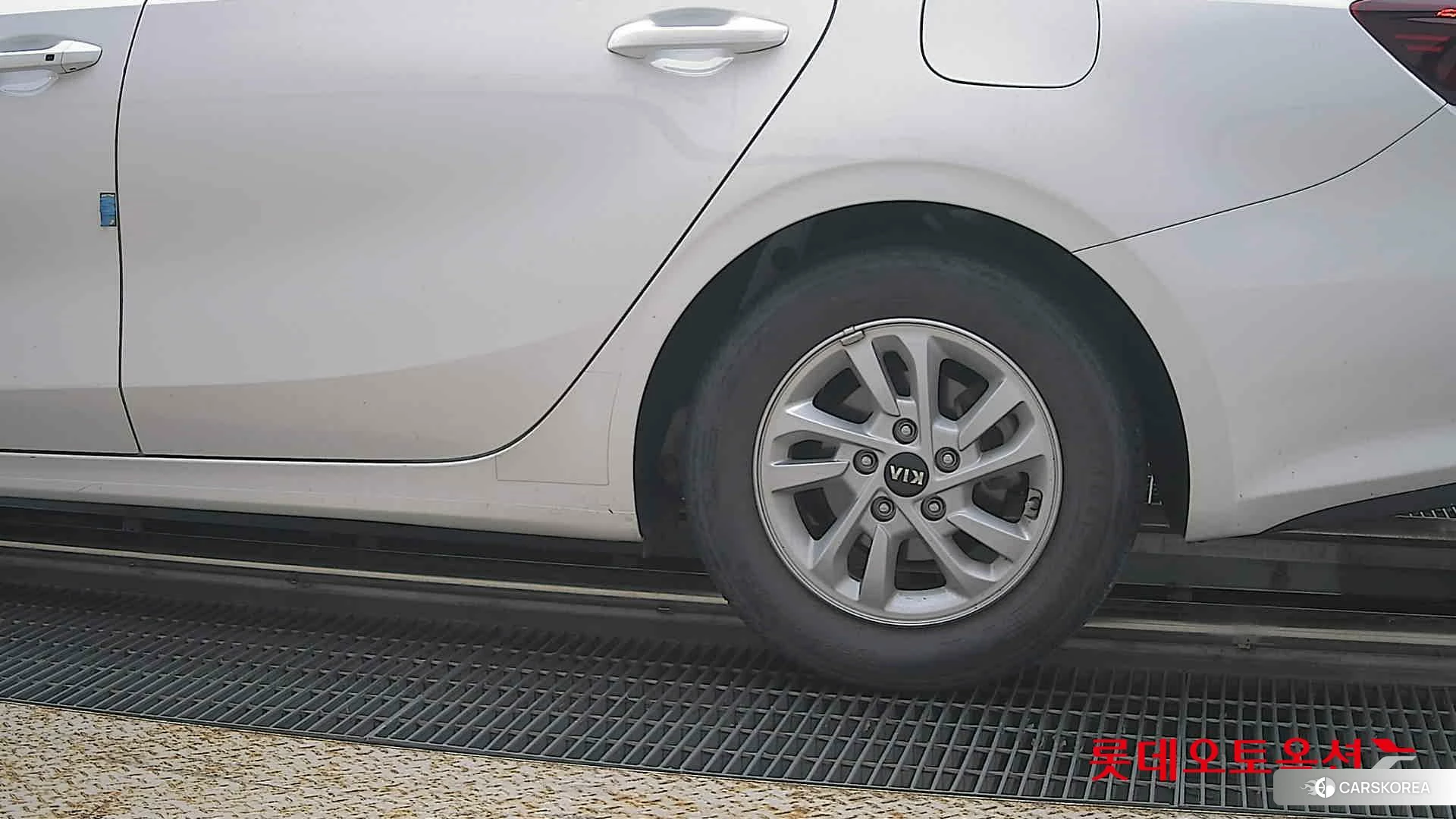 Kia K3 id 4902376 из Кореи 14
