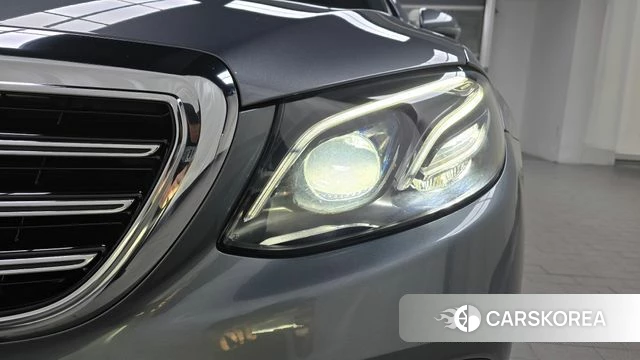 Mercedes-Benz E-Class W213 id 4459649 из Кореи 14