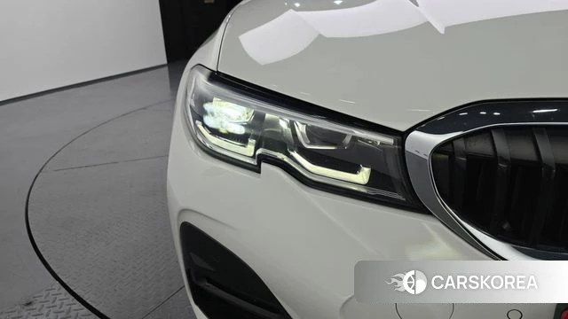 BMW 3 Series (G20) id 4631950 из Кореи 14