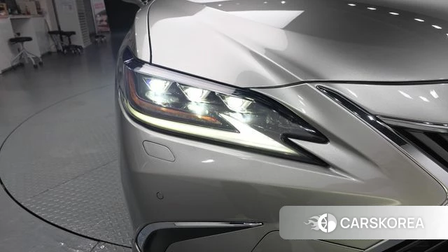Lexus ES300h 7th generation id 4625347 из Кореи 14