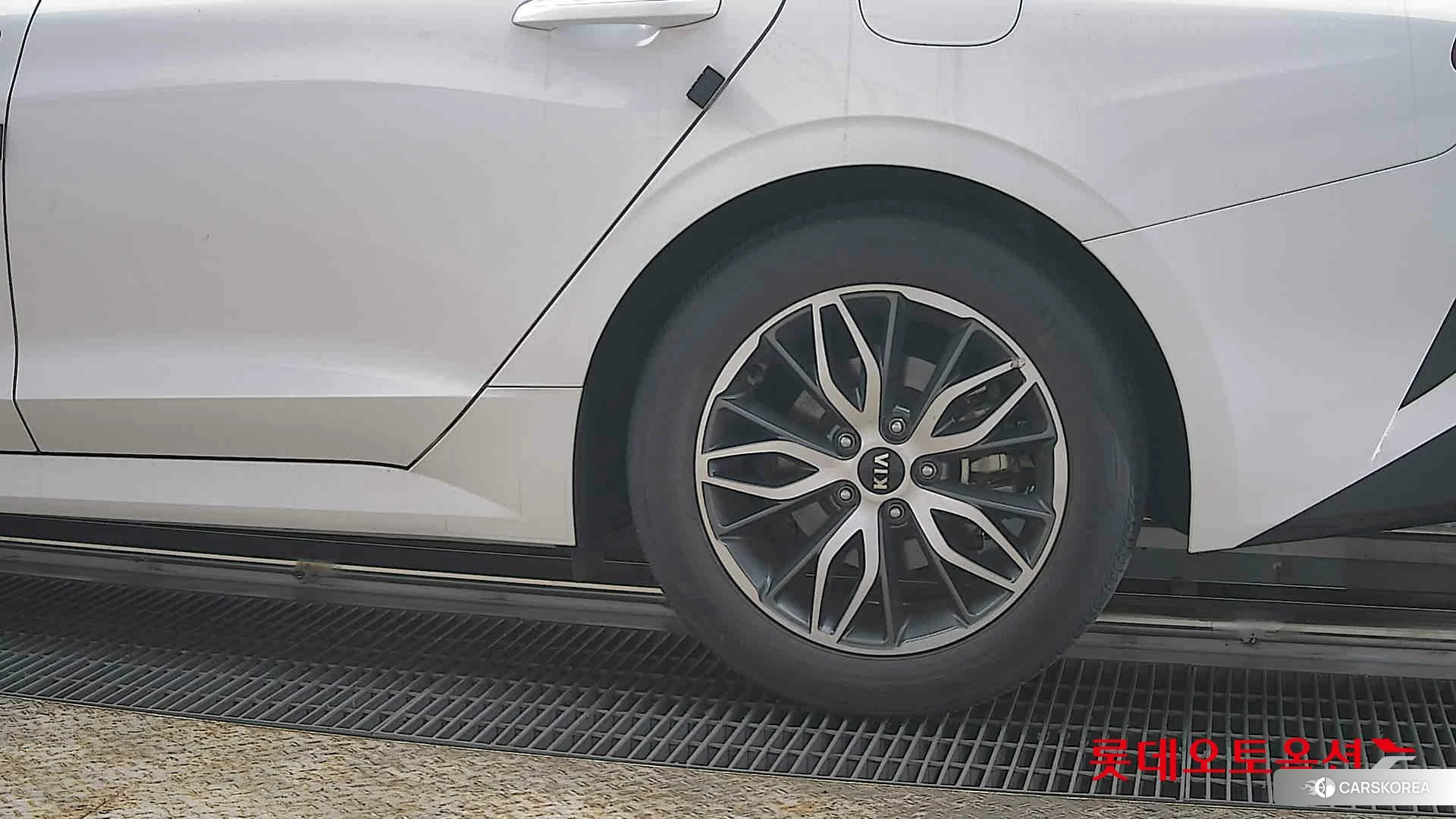 Kia K5 id 3875714 из Кореи 14