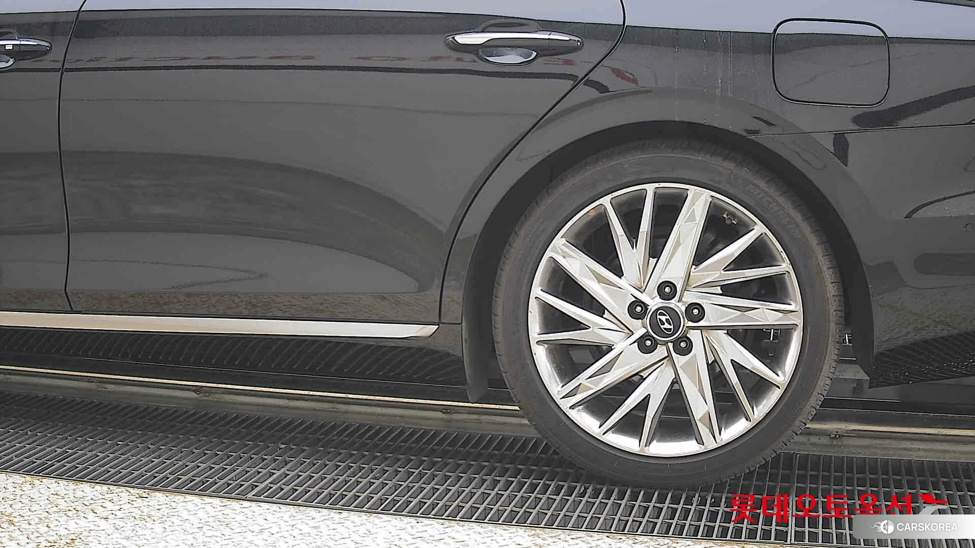 Hyundai Grandeur id 4347267 из Кореи 14