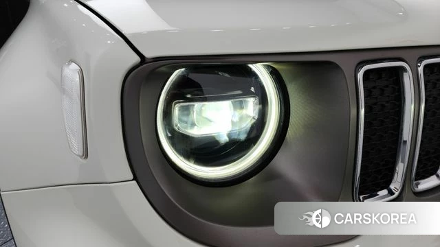 Jeep Renegade id 4542542 из Кореи 14