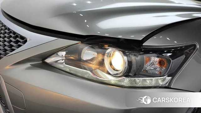 Lexus CT200h id 4285767 из Кореи 14