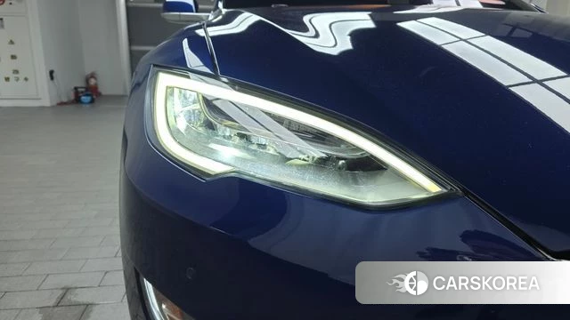 Tesla Model S id 4662721 из Кореи 14