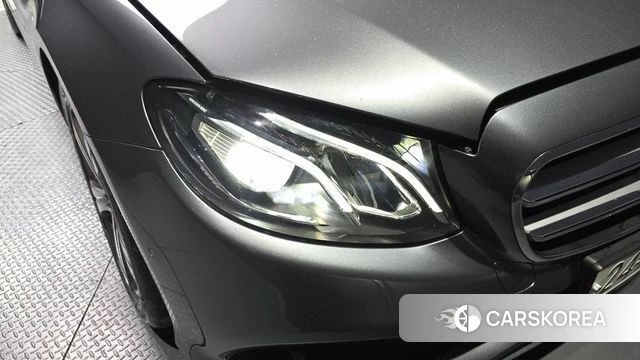 Mercedes-Benz E-Class W213 id 4304636 из Кореи 14