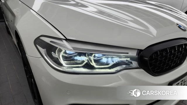 BMW 5 Series (G30) id 4471813 из Кореи 14