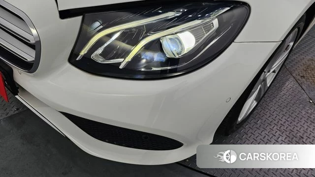 Mercedes-Benz E-Class W213 id 4574591 из Кореи 14