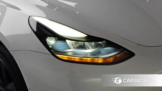 Tesla Model 3 id 4682612 из Кореи 14