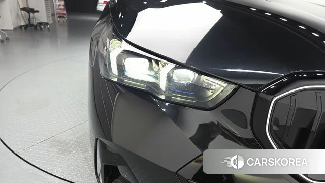 BMW 5 Series (G60) id 4664816 из Кореи 14