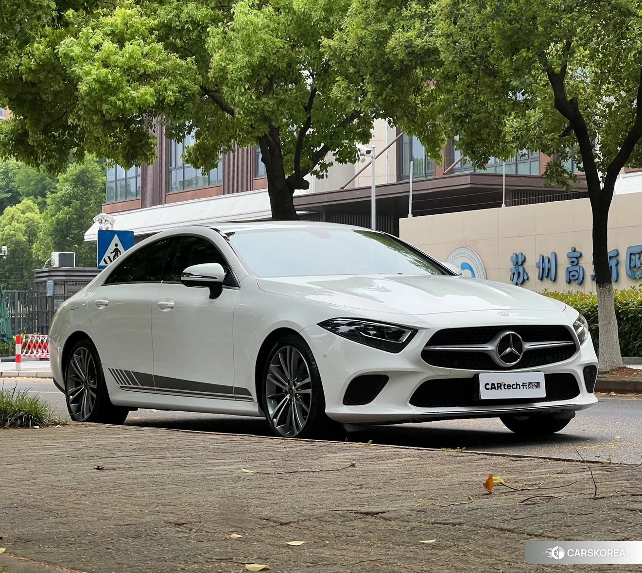Mercedes-Benz CLS id 4461548 из Китая 14