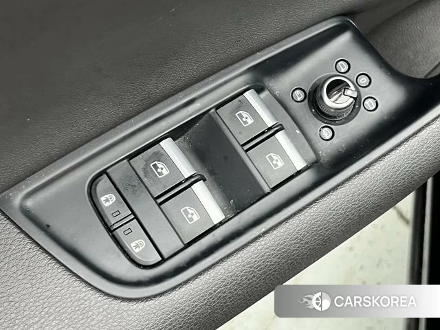 Audi Q7 id 4253332 из Китая 14