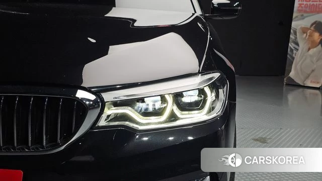 BMW 5 Series (G30) id 4551525 из Кореи 14