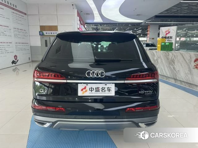 Audi Q7 id 4353106 из Китая 14