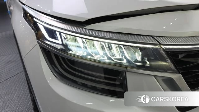 Kia Seltos id 4428674 из Кореи 14