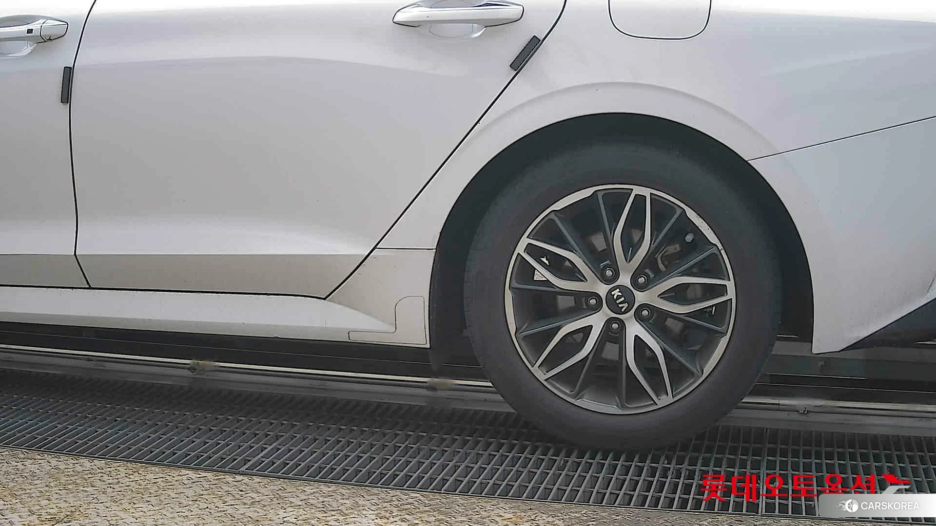 Kia K5 id 3869402 из Кореи 14