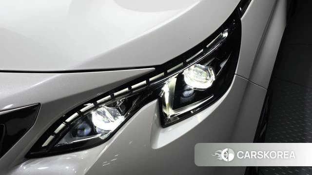 Peugeot 5008 second generation id 4849136 из Кореи 14