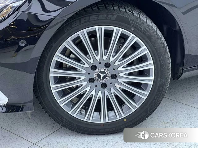 Mercedes-Benz E-class id 4236384 из Китая 14