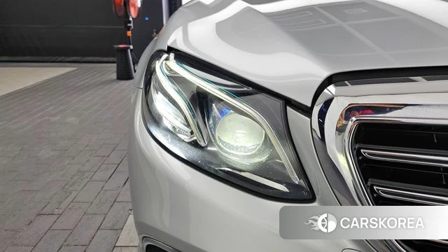 Mercedes-Benz E-Class W213 id 4543797 из Кореи 14