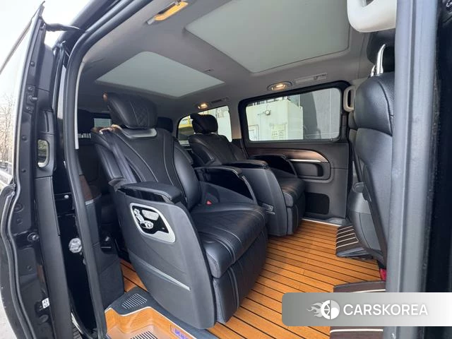 Mercedes-Benz V-class id 4264837 из Китая 14