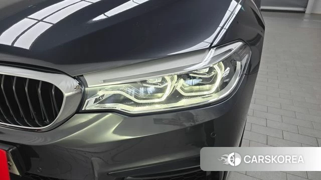 BMW 5 Series (G30) id 4196664 из Кореи 14