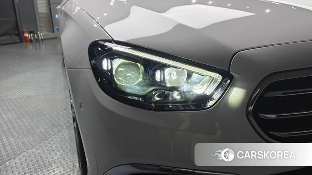 Mercedes-Benz E-Class W213 id 4631646 из Кореи 14