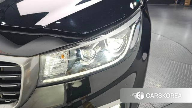 Kia The New Carnival id 4596057 из Кореи 14