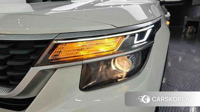 Kia Seltos id 4495140 из Кореи 14