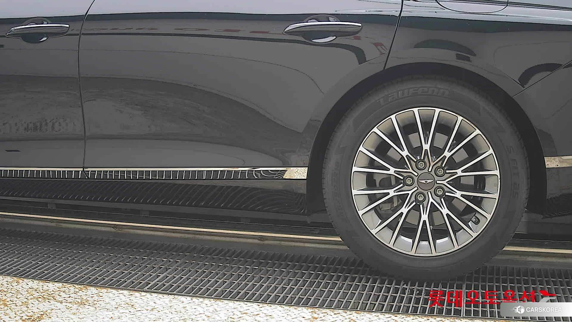Hyundai G80 id 4902503 из Кореи 14