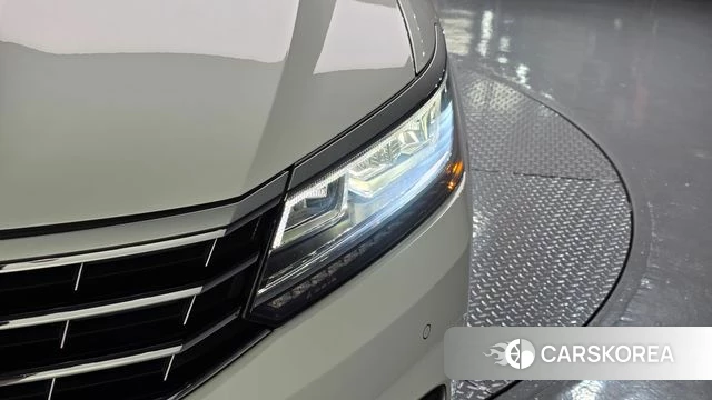 Volkswagen The New Passat id 4865432 из Кореи 14